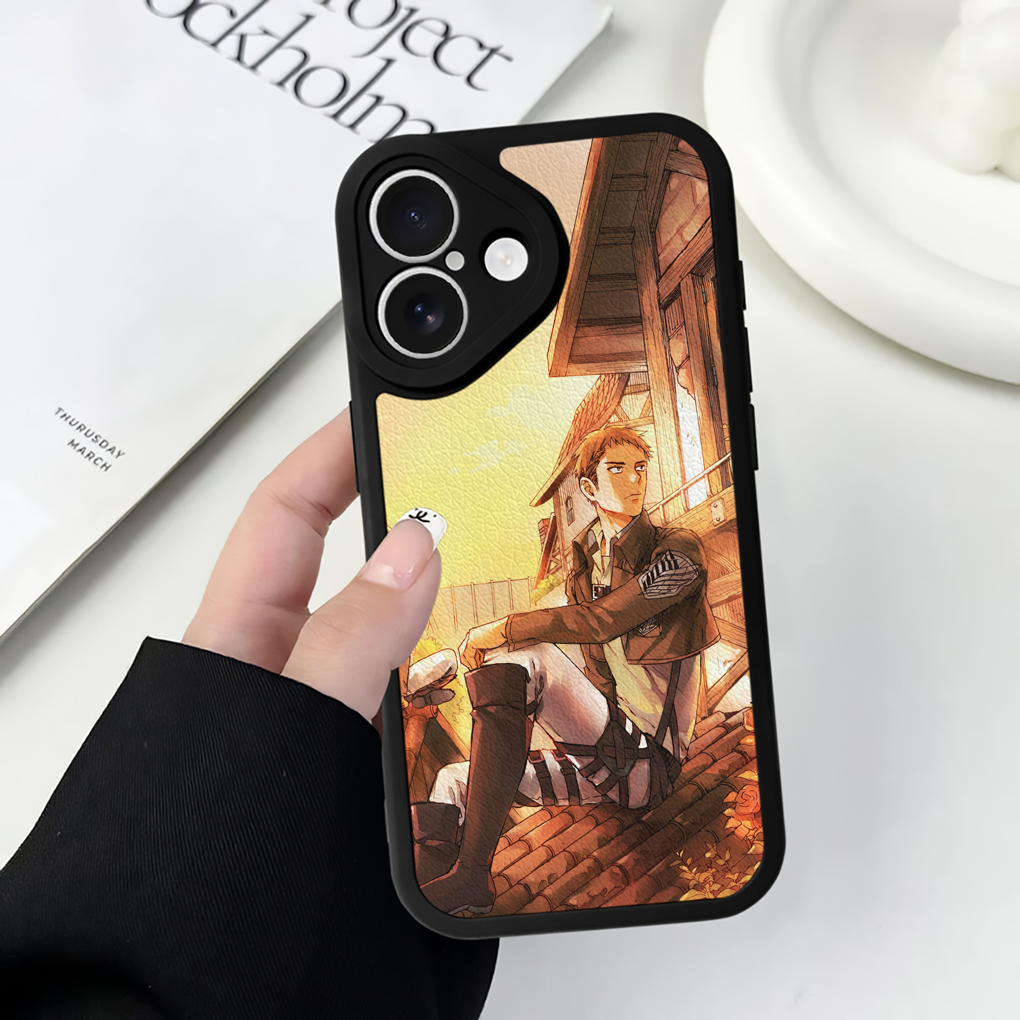 （画像用） 進撃の巨人 Attack on Titan 【iPhone 16シリーズ対応】シリコンスマホケース（レザー調） 材質：シリコン